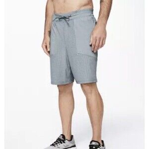 Lululemon Step Back Jump Athletic Shorts L Blue Mesh Lined Performance M7AEFS